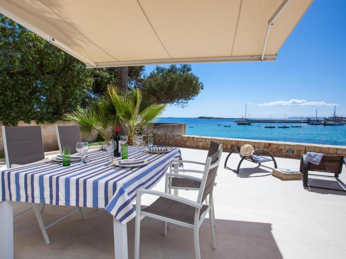 Villa Es Turo, Luxury Beachfront In Colonia San Jordi *