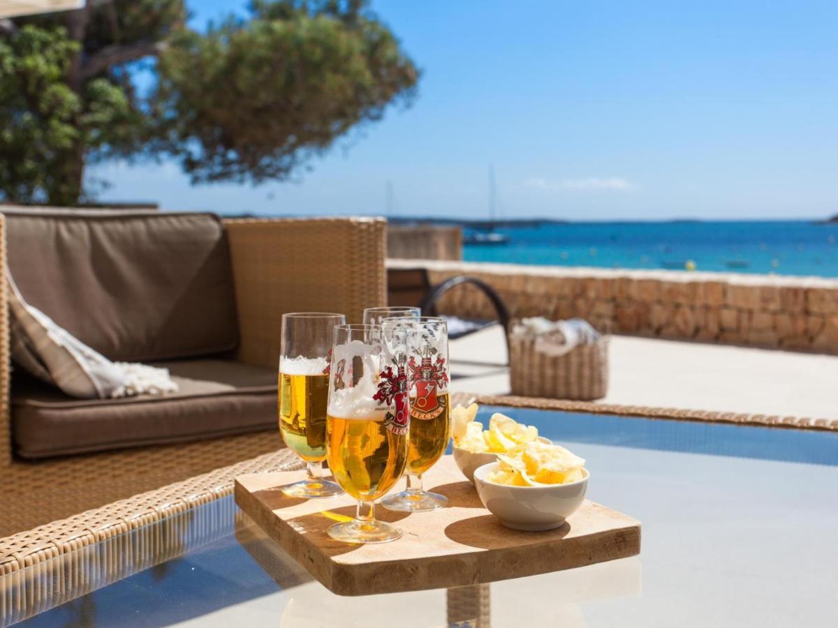 Villa Es Turo, Luxury Beachfront In Colonia San Jordi Campos (Mallorca)